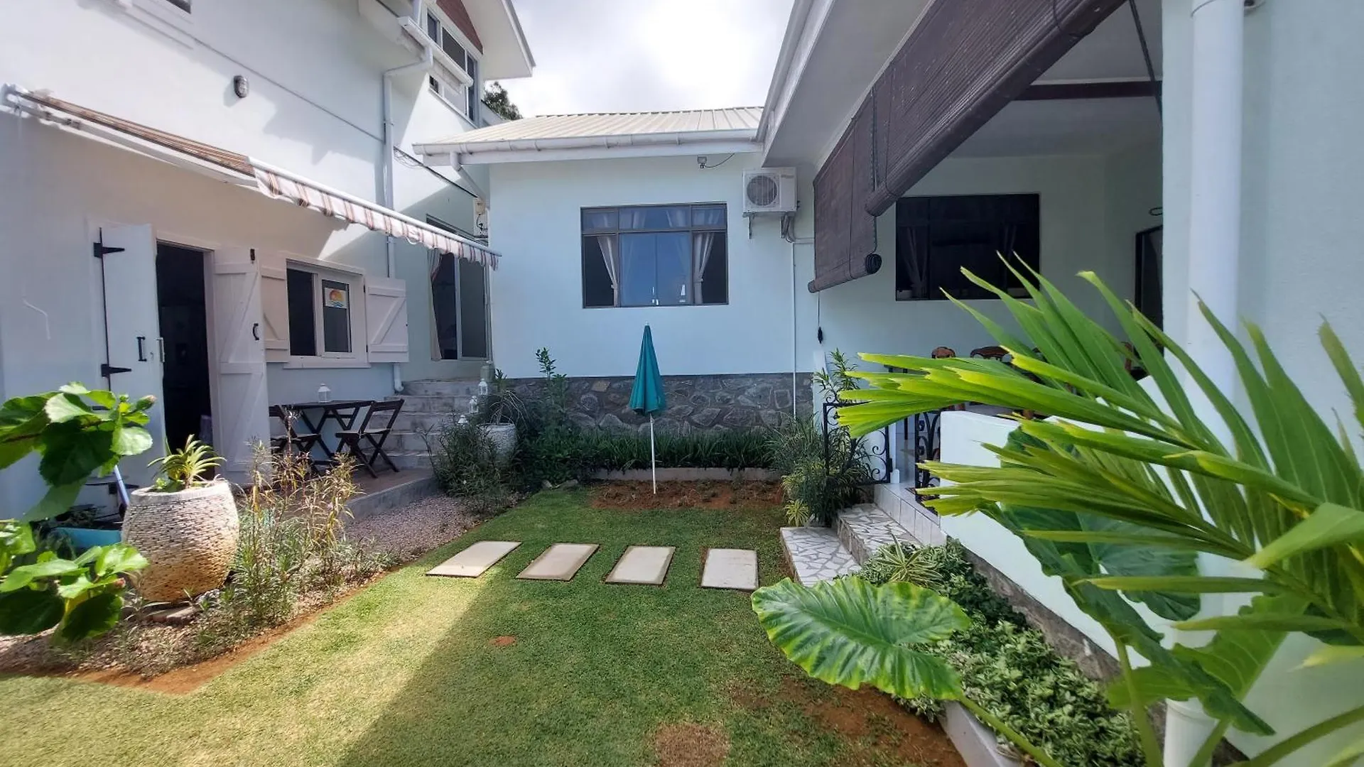 Reef Hills Residence Au Cap 0*,